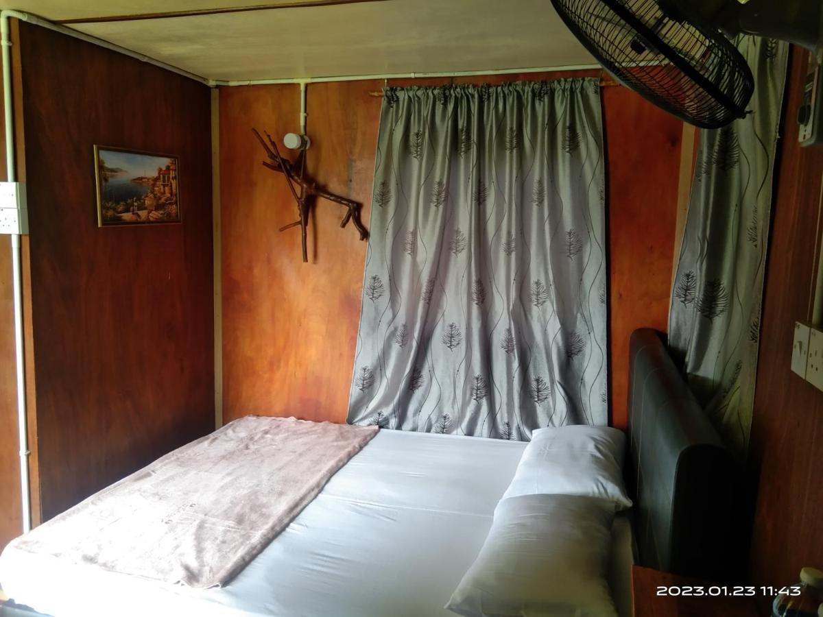 Tammoyo Place Kudat Exterior photo